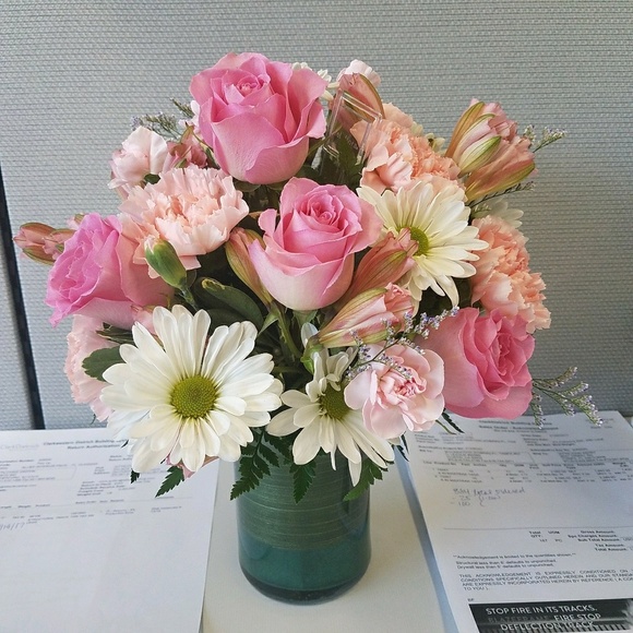 Meet your Posher, Mrs - Picture 1 of 1